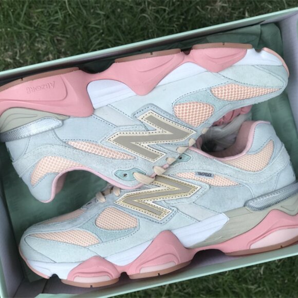 New Balance 9060 Light Blue and Pink Womens Casual Sneakers - Picture 4 of 15